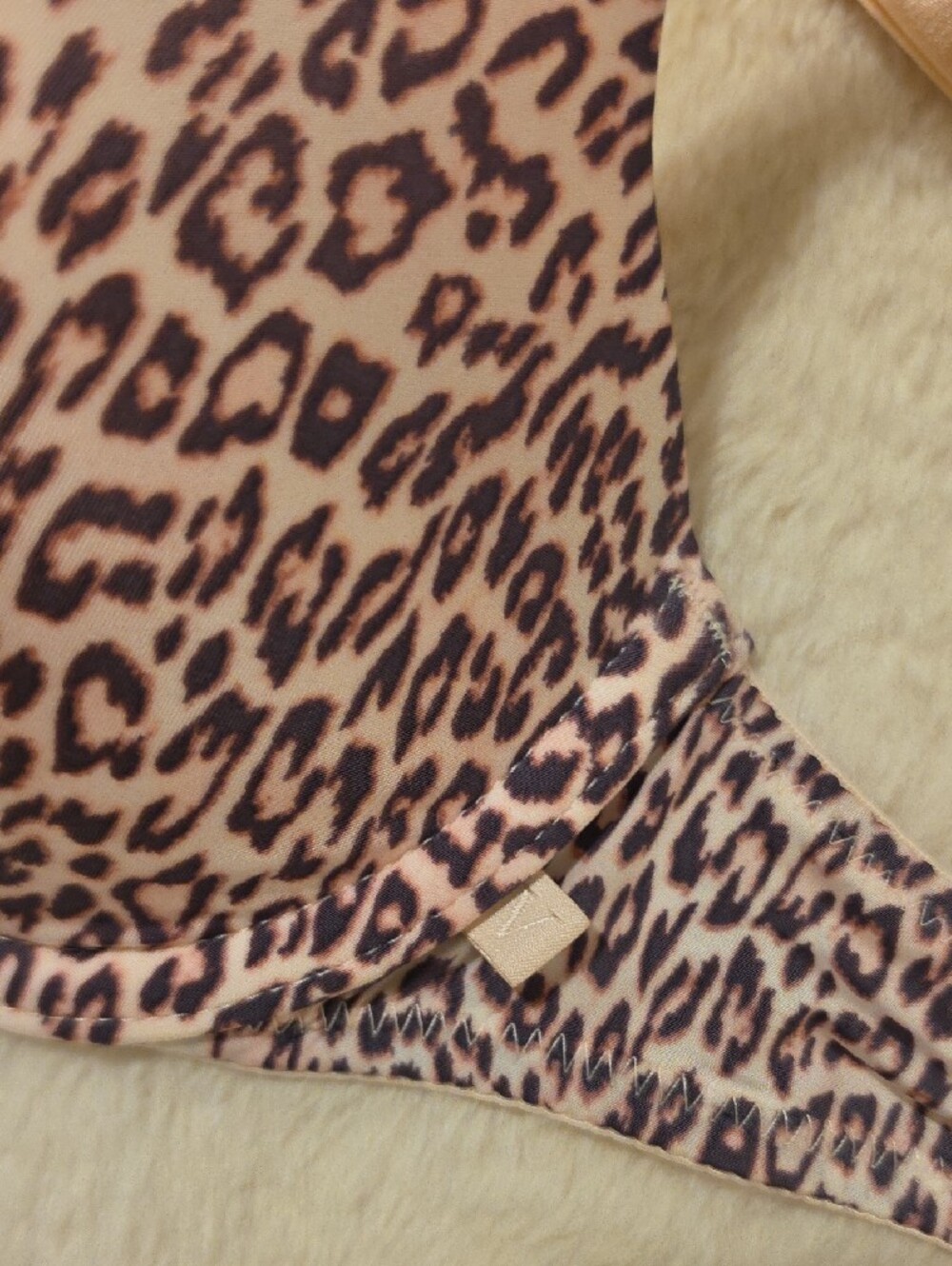 NWT Victoria's Secret Pink Leopard Print 32A Bra LIGHTLY LINED - Picture 8 of 14